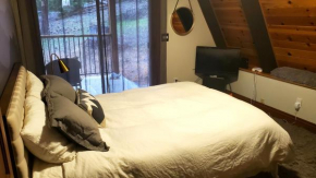 Cheerful 4 bedroom cabin with fireplace